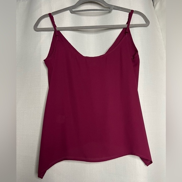 WAYF Raspberry Maroon Surplice Cami Blouse XS - Picture 2 of 9